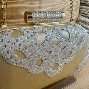 Badgley Mischka Embellished Clutch with Removable Crossbody Chain Retails $169